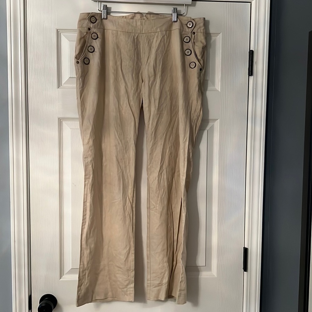 Linen Khaki Colored Pants with Button Detail